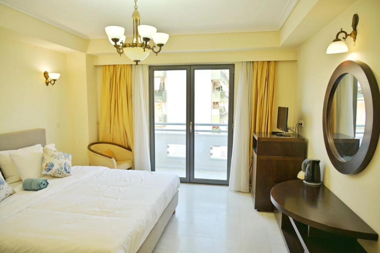 New Times Home & Hotels Near Metro Station Athens Center מראה חיצוני תמונה